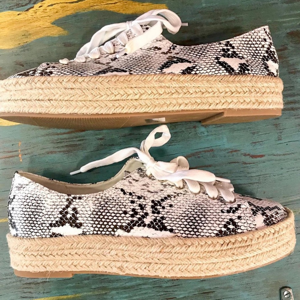 Snakeskin shoes